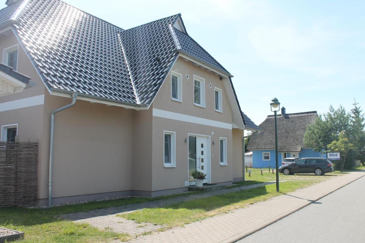 Ferienwohnung F 86 In Борн Екстер'єр фото